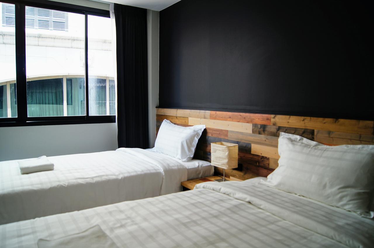 Zleepmotion Bangkok Hostel ภายนอก รูปภาพ