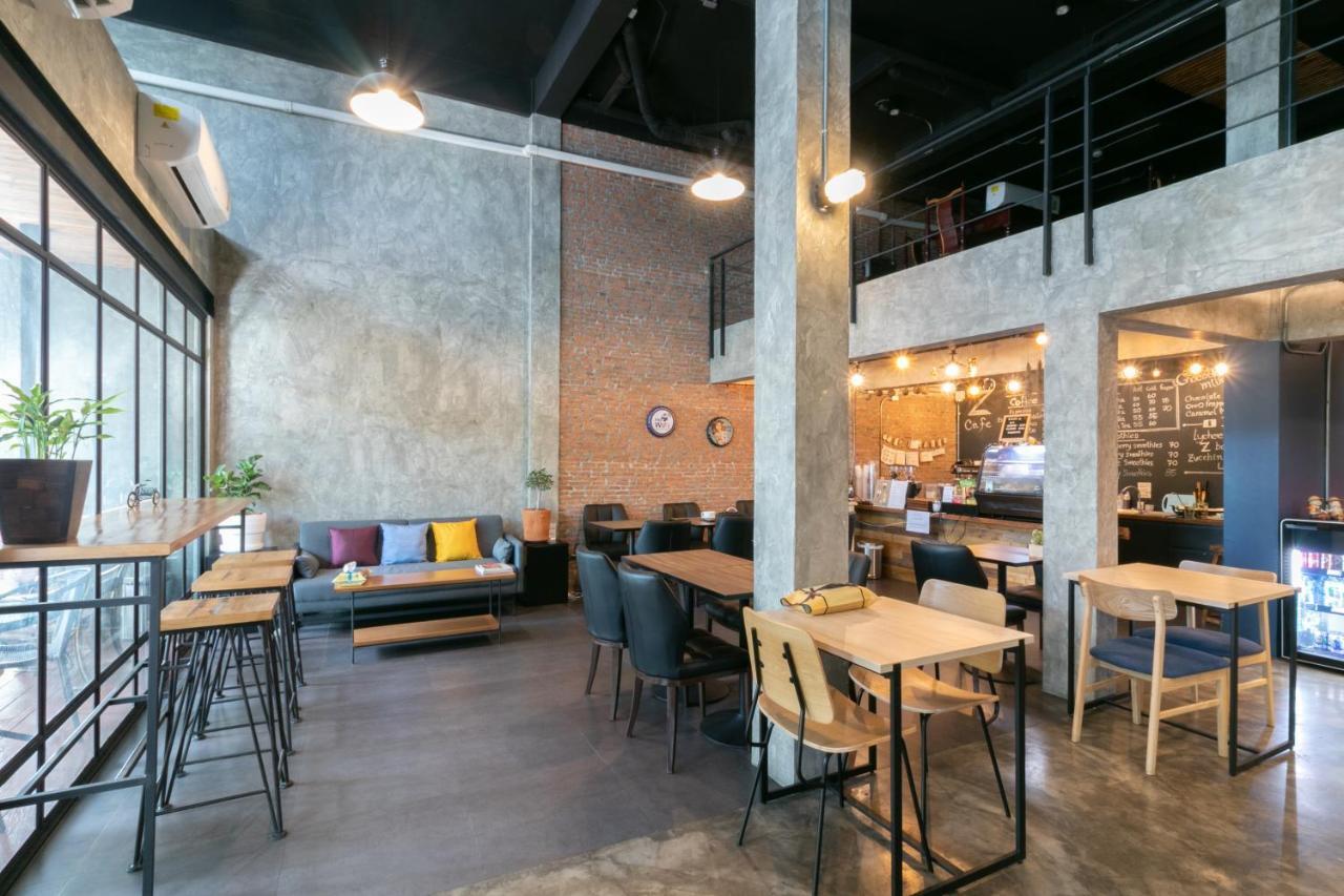 Zleepmotion Bangkok Hostel ภายนอก รูปภาพ